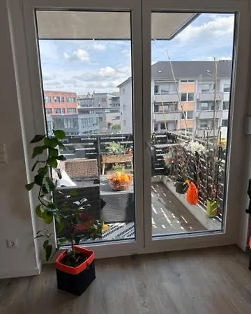 Modern Near Airport Apartment