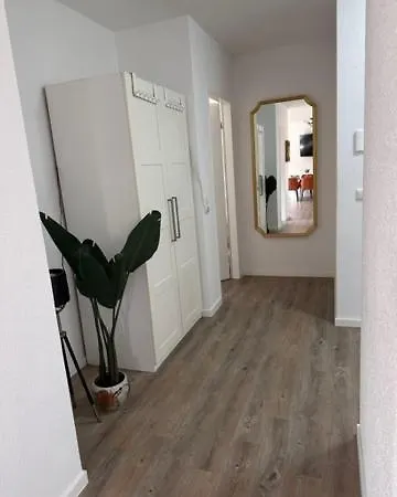 Modern Near Airport *