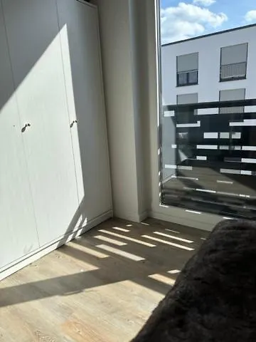 Apartment Modern Near Airport *