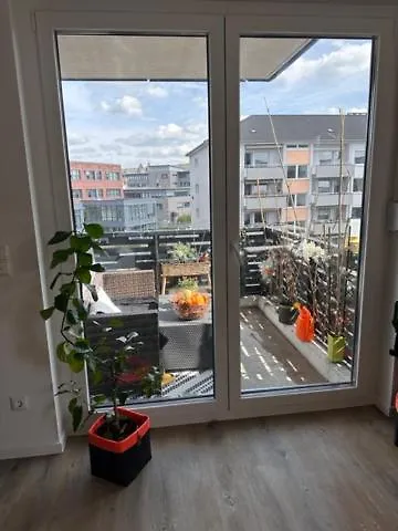 Modern Near Airport Apartment