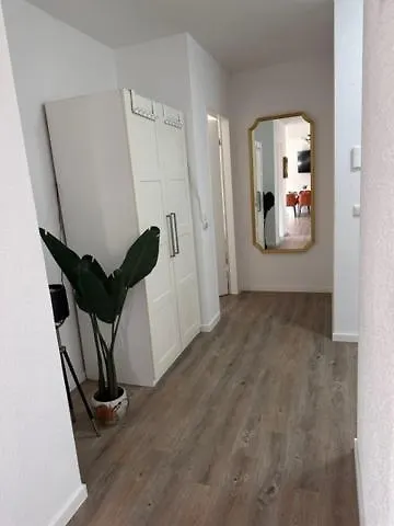 Modern Near Airport *